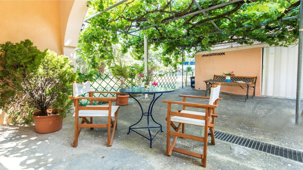 Amversa'S House Potos Zewnętrze zdjęcie